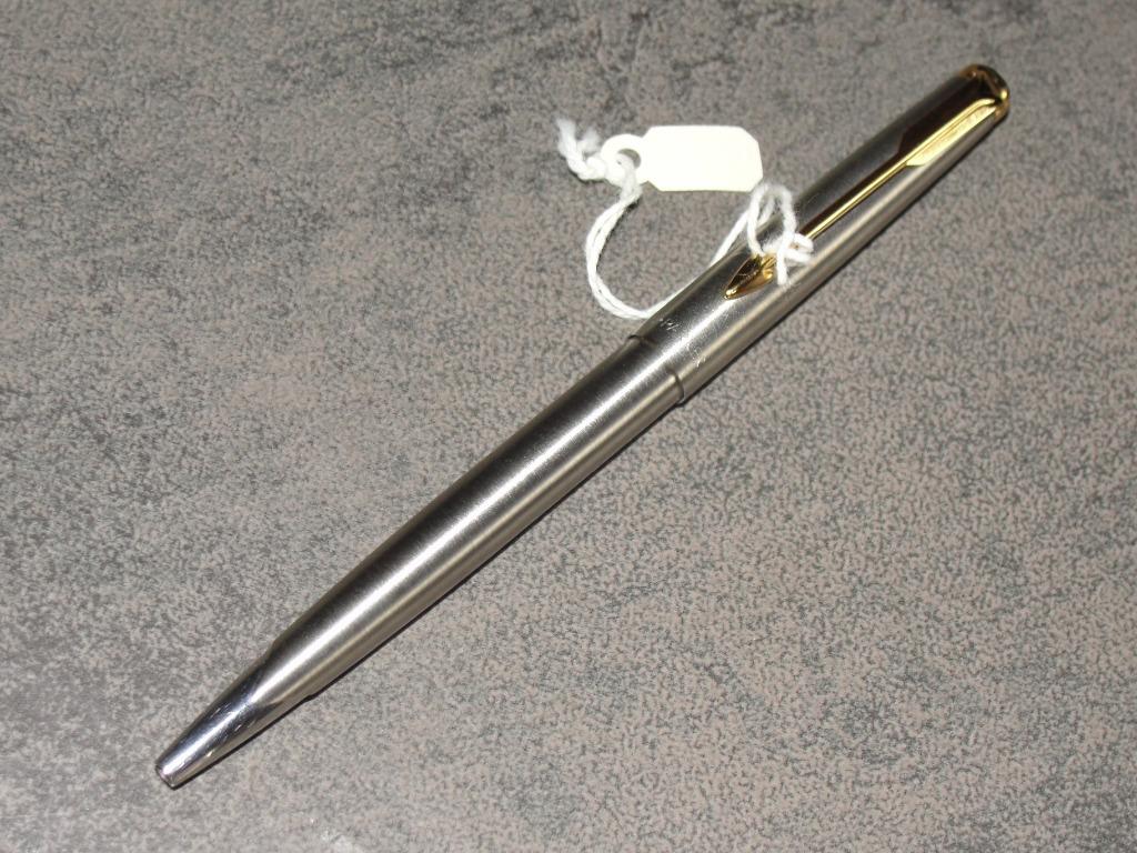 Stylo à bille Parker 50 Falcon Flighter de 1978., Collections, Enlèvement ou Envoi, Neuf, Stylo à bille, Parker