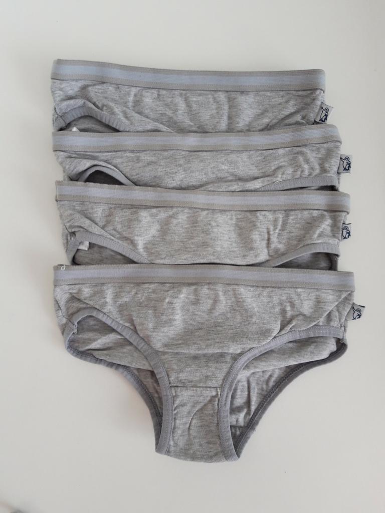 4 x slip + 2 x maillot de corps Eskimo - 4 ans, Enfants & Bébés, Garçon ou Fille, Enlèvement ou Envoi, Vêtements de nuit ou Sous-vêtements