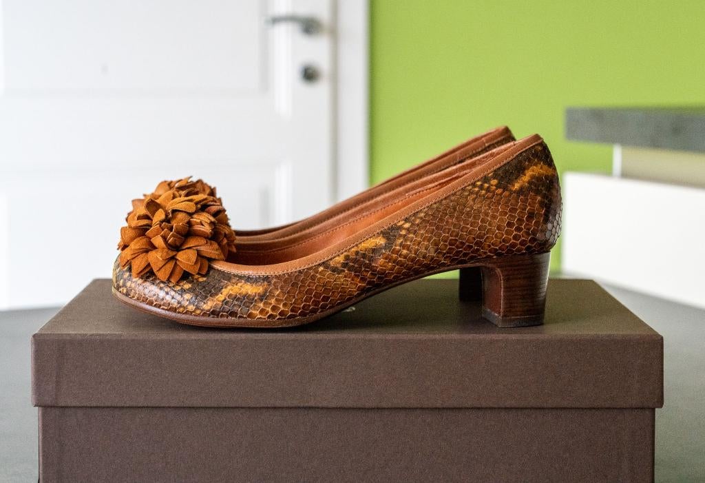 Schoenen, merk Chie Mihara, NIEUW, maat 36, Schoenen met lage hakken, Overige kleuren, Verzenden, Nieuw