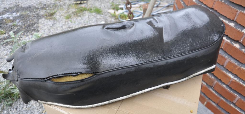 ANCIENNE SELLE DE MOTO - HONDA ?, Motos, Enlèvement ou Envoi, Utilisé