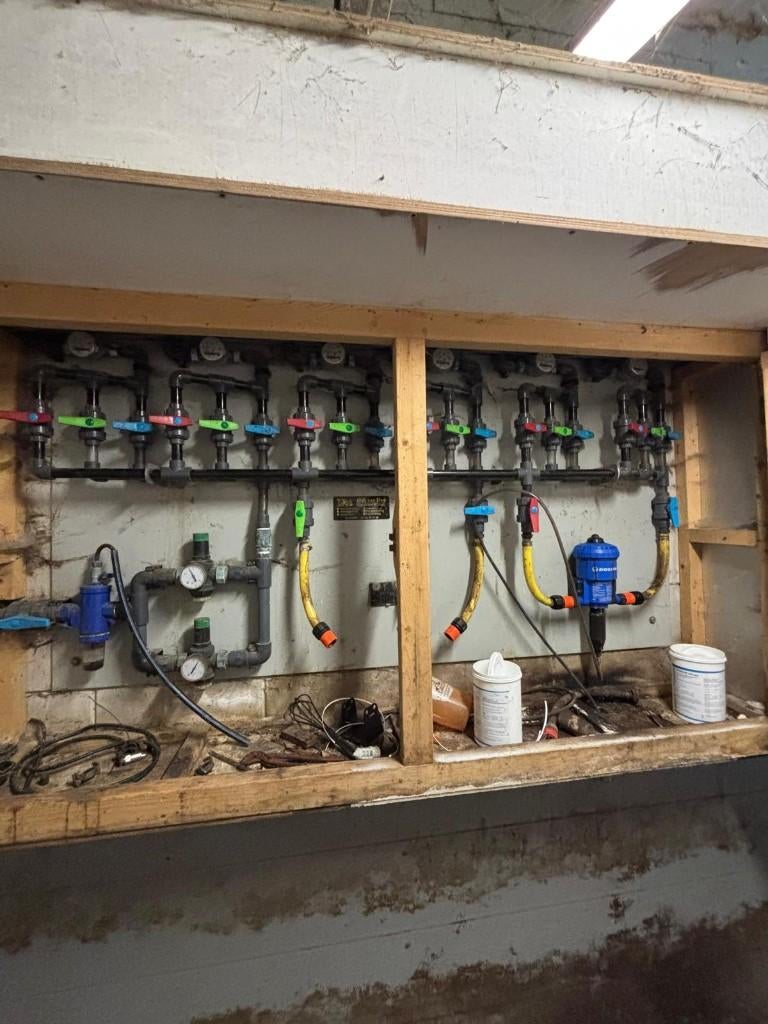 Waterbord met dosatron [534]