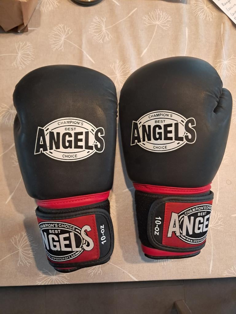 Set Materiel boxe marque angels, Enlèvement