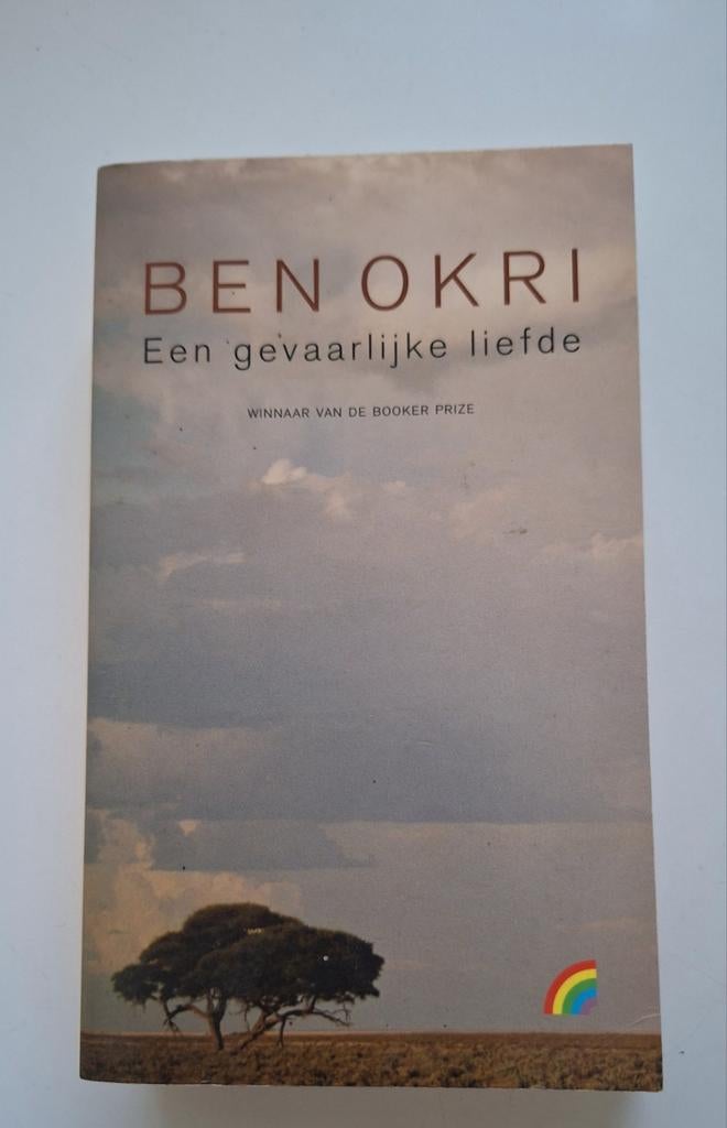 B. Okri - Een gevaarlijke liefde, Ophalen of Verzenden, Gelezen, B. Okri