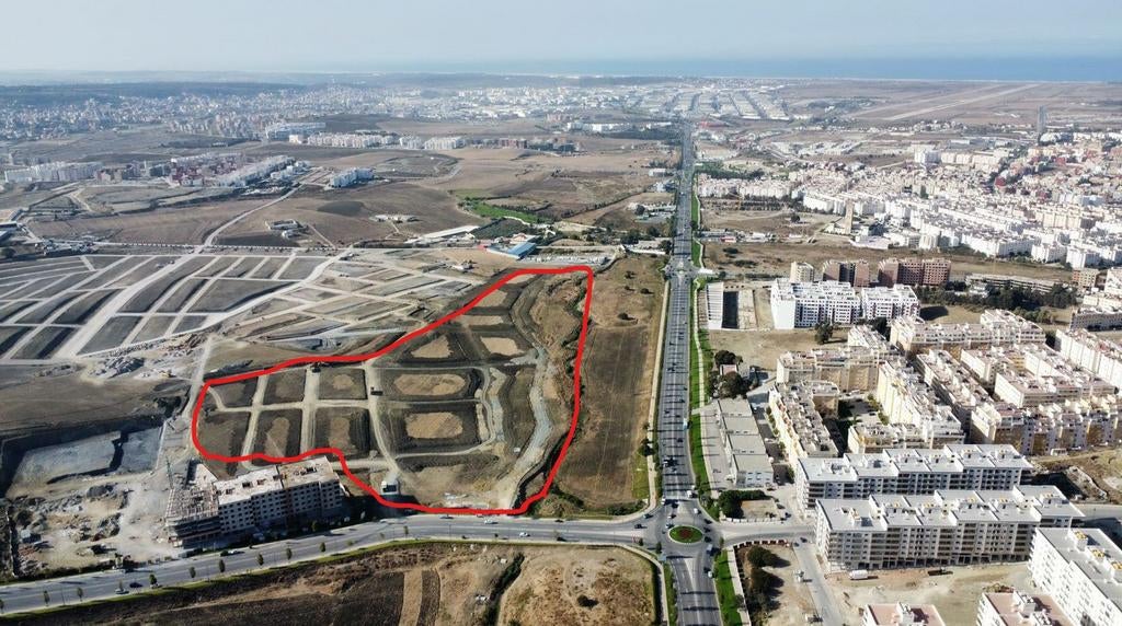 Terrain de 120m2 à Tanger route de rabat