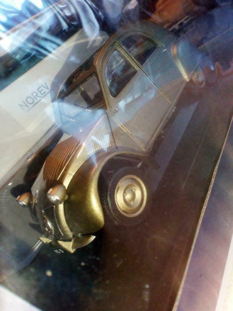 CITROEN 2CV NOREV 1/18, Envoi, Neuf, Voiture