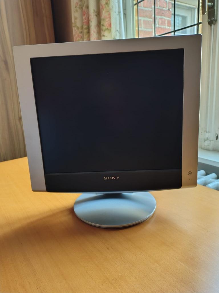 monitor Sony SDM HX73, Computers en Software, Monitoren, Ophalen, Gebruikt, Ingebouwde speakers, Sony