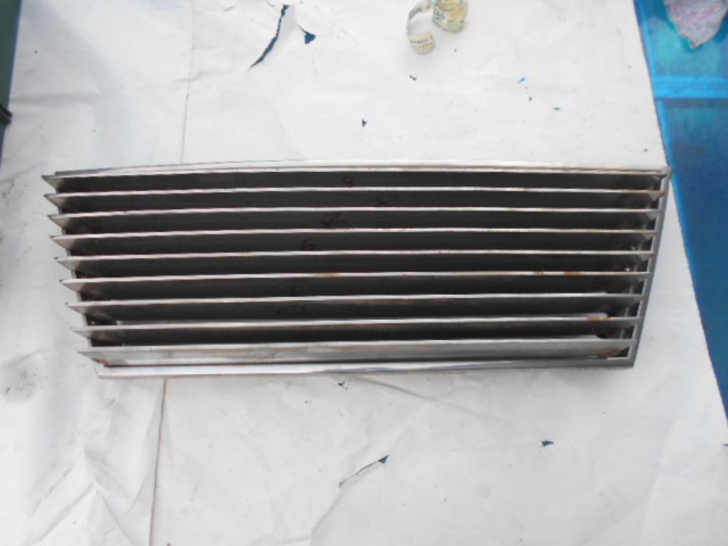 Grille vooraan De Tomaso Deauville, Ophalen of Verzenden, Gebruikt, Voor, Overige automerken