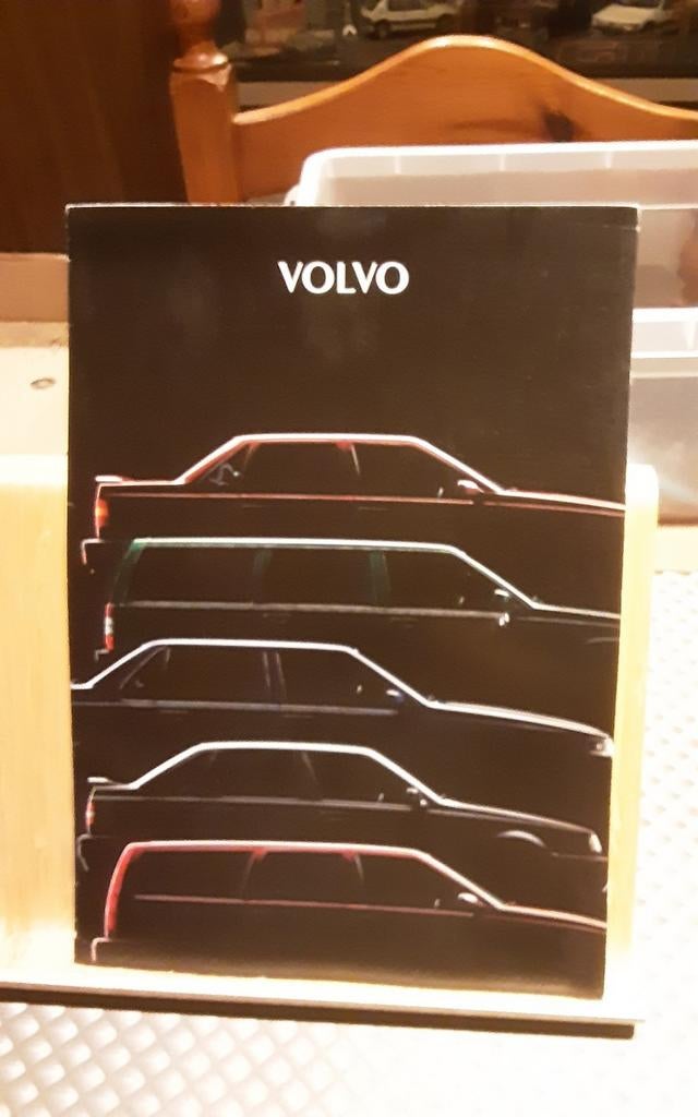 Volvo gamma brochure, Boeken, Auto's | Folders en Tijdschriften, Ophalen of Verzenden, Zo goed als nieuw, Volvo