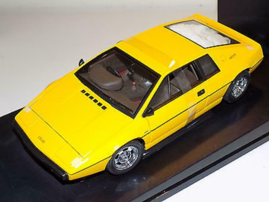 Lotus Esprit type 79 yellow 1/18 AutoArt, Ophalen of Verzenden, Nieuw, Auto, Autoart