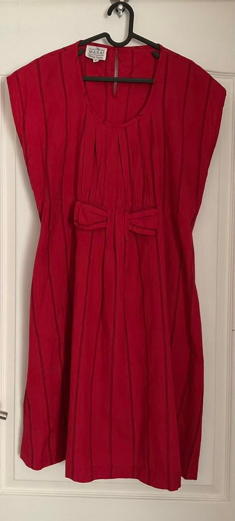 Robe …. MASAÏ, Enlèvement, Comme neuf, Rouge