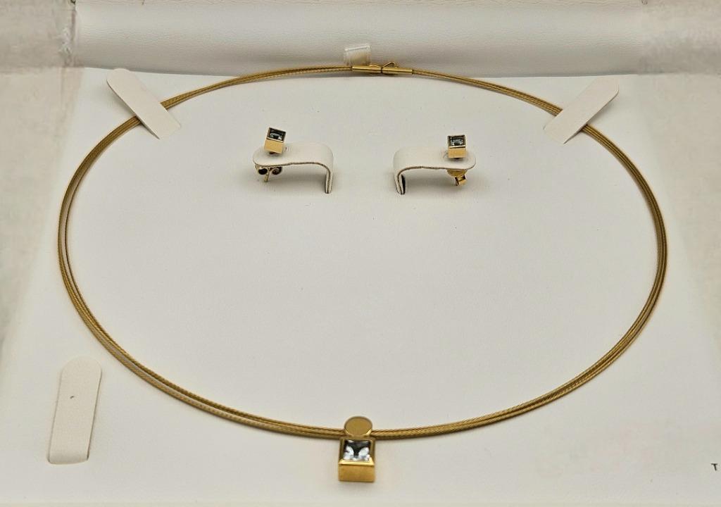 Gouden vintage ketting en oorbellen met aquamarijn. 2024/442, Blauw, Ophalen of Verzenden, Zo goed als nieuw, Met edelsteen