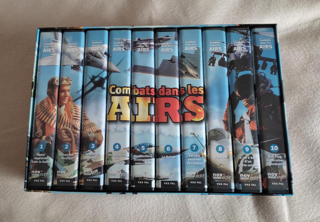 Vechten in de lucht VHS Set Complete serie 10 cassette, Cd's en Dvd's, Ophalen of Verzenden, Zo goed als nieuw, Documentaire