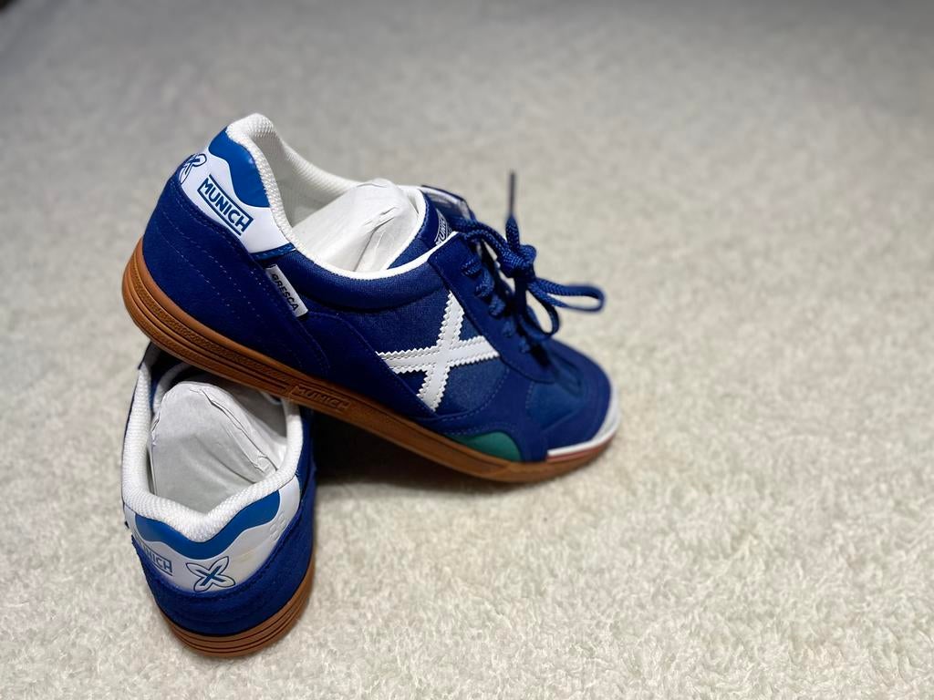 Chaussures Munich Gresca Indoor Football Shoes, Vêtements | Hommes, Chaussures, Neuf, Enlèvement, Chaussures de sport, Bleu