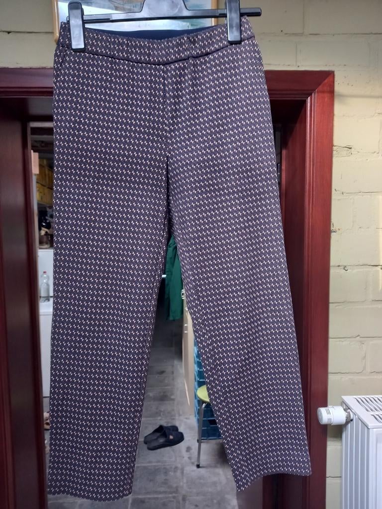 Mooie winterbroek van Damart maat 38, Kleding | Dames, Broeken en Pantalons, Damart, Ophalen of Verzenden, Nieuw, Maat 38/40 (M)