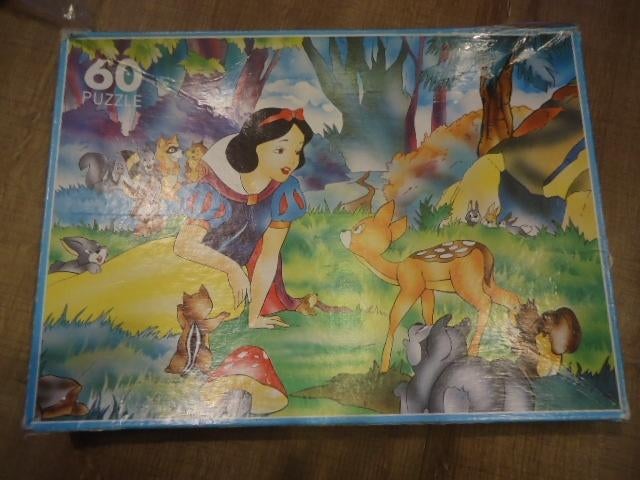 puzzel Sneeuwwitje 60 stukken, Ophalen of Verzenden, Meer dan 50 stukjes, Gebruikt, 4 tot 6 jaar
