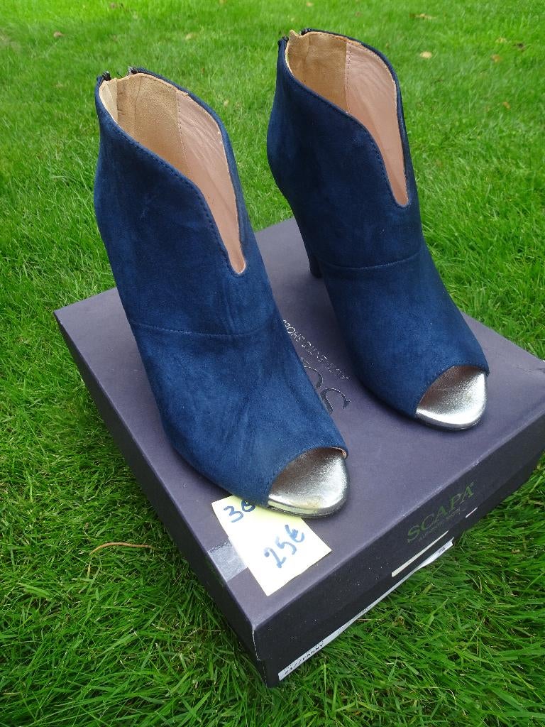 chaussure de luxe Scapa en cuir 38 comme neuves, Vêtements | Femmes, Chaussures, Scapa, Chaussures à haut talons, Comme neuf, Enlèvement