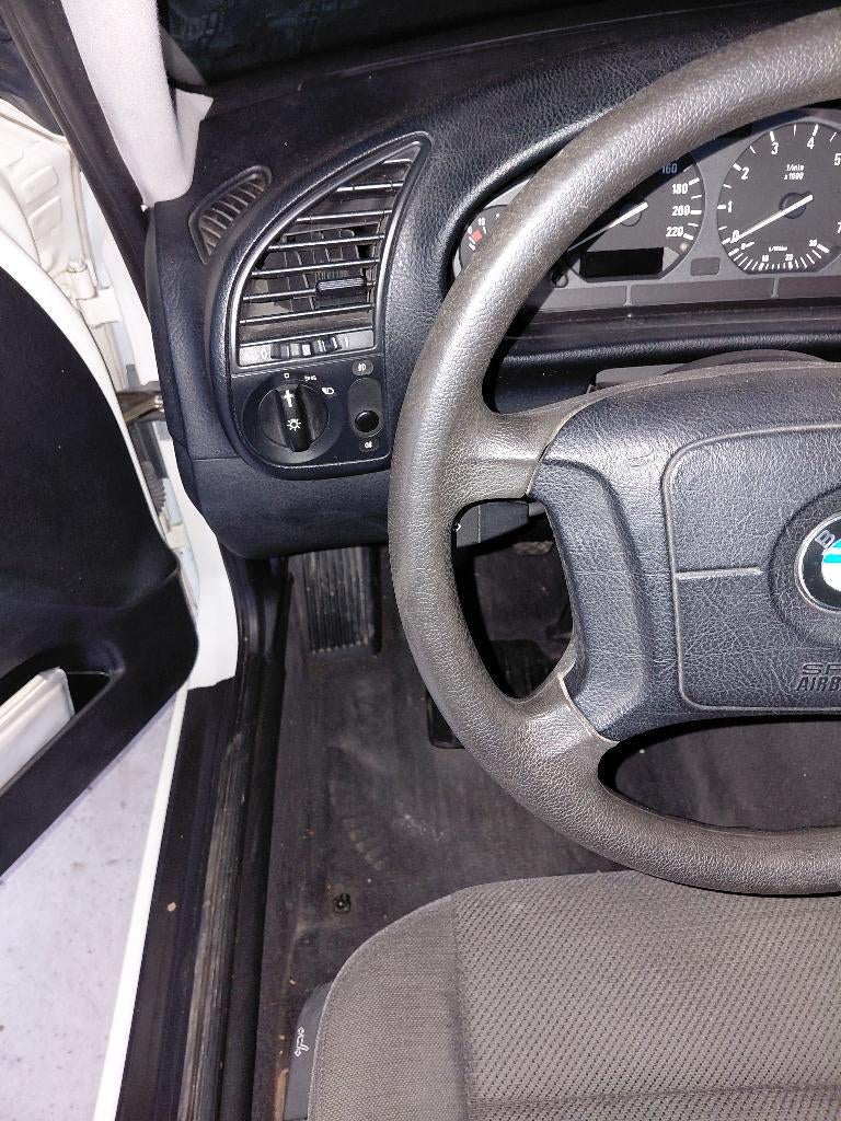 BMW E36 BAUR 318i, foto 3