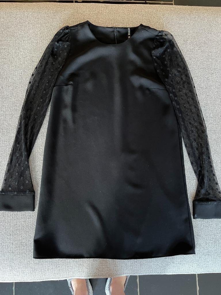 Kleed/jurk Stradivarius zwart maat M, Maat 38/40 (M), Zwart, Ophalen of Verzenden, Zo goed als nieuw