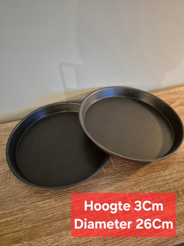 Taartvorm 2 stuks, Ophalen, Zo goed als nieuw