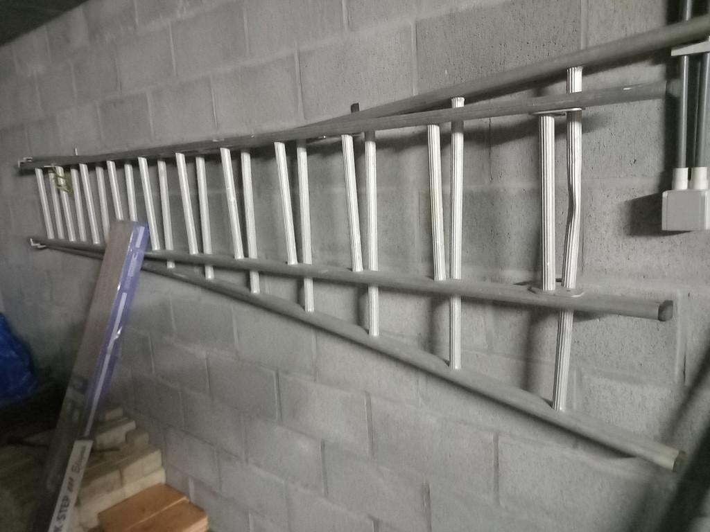 Schuifladder aluminium, Ophalen