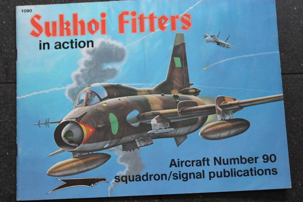 BOEK SC LUCHTVAART SUKHOI FITTERS 50PAG., Ophalen of Verzenden
