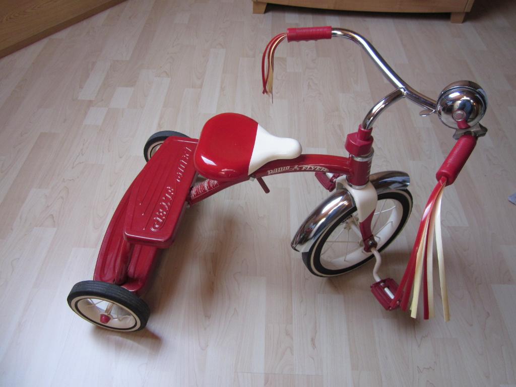 Radio flyer driewieler, Ophalen, Zo goed als nieuw, Radio Flyer
