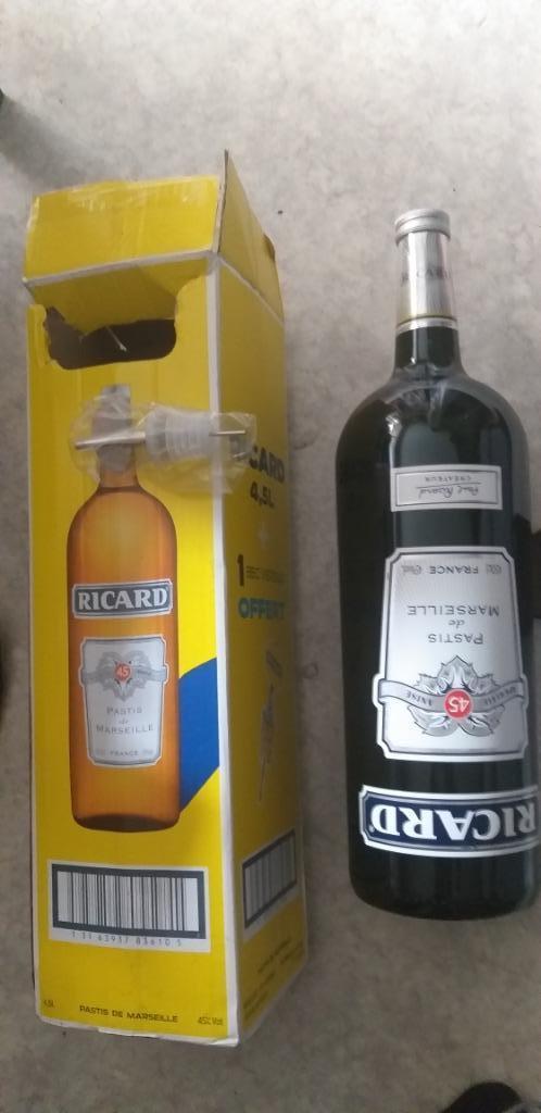 Grote fles Ricard 4,5 liter, Enlèvement