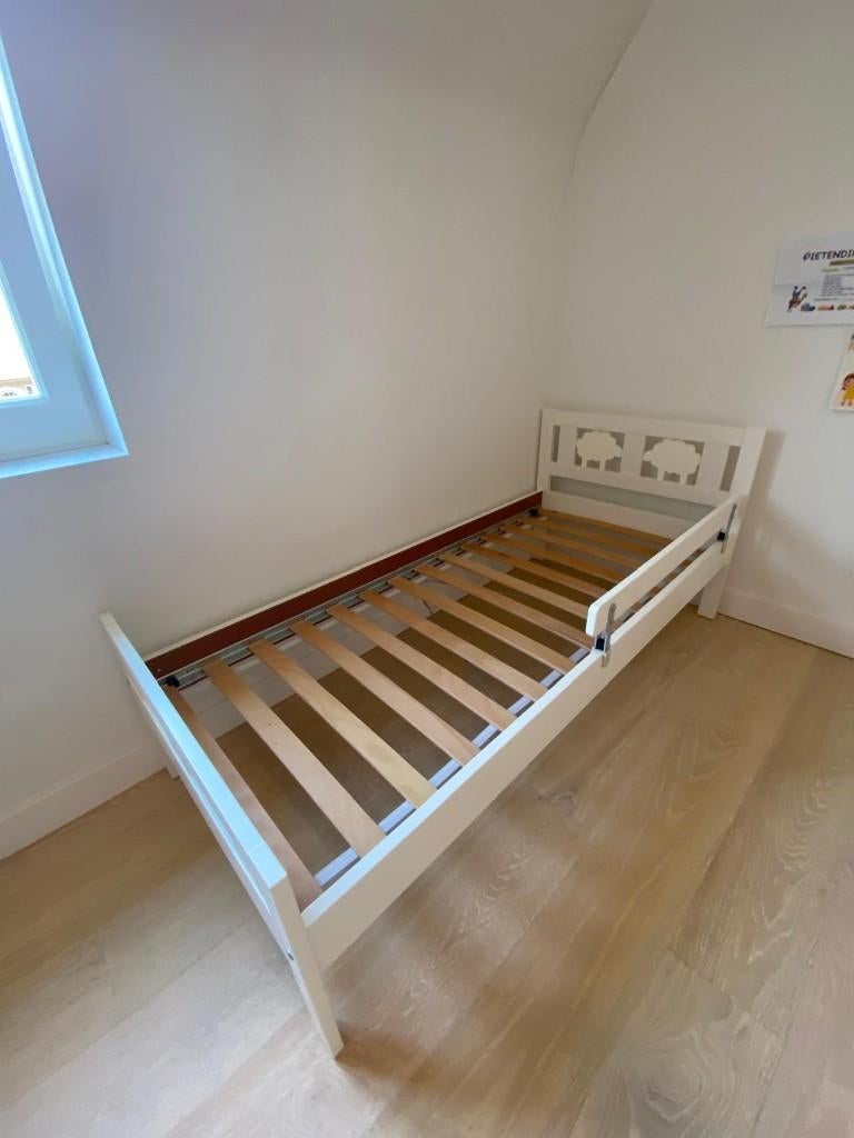 kinderbed - Peuterbed met lattenbodem en matras, Gebruikt, 70 tot 85 cm, 140 tot 160 cm, Ophalen
