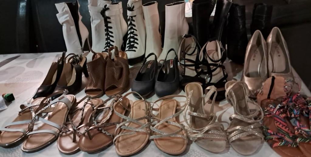 schoenen dames maat 39 en 40 nieuw, Ophalen