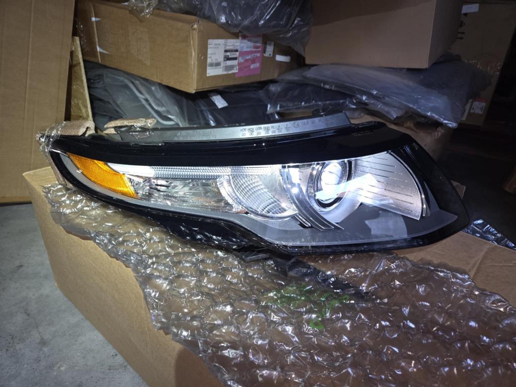 Phare Range Rover Evoque type USA neuf LR039582 Halogène, Enlèvement ou Envoi, Neuf, Rover