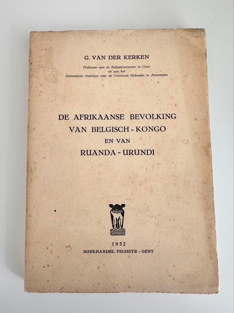 Livre anthropologique sur la population du Congo 1952, Antiquités & Art, Envoi