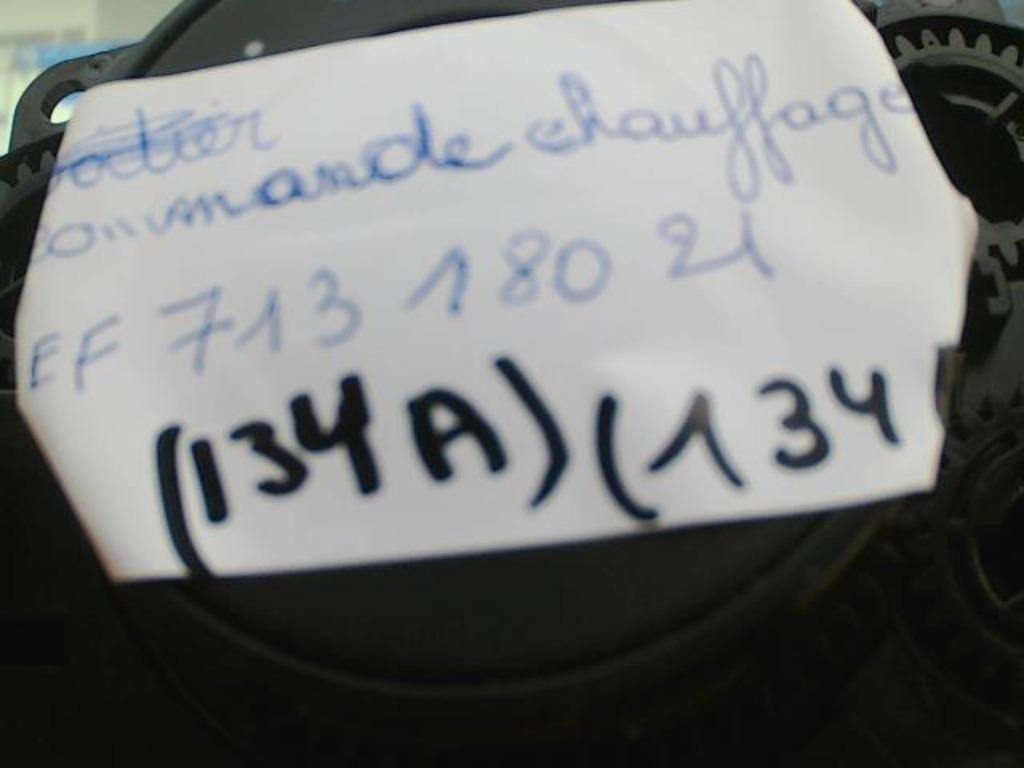 Commande de chauffage Ford Fiesta VI 8A61-19980-AE (134A), Autos : Pièces & Accessoires, Autres pièces automobiles, Ford, Utilisé