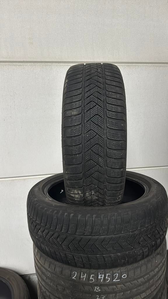 2454520   245/45R20 winter merk pirelli, Ophalen