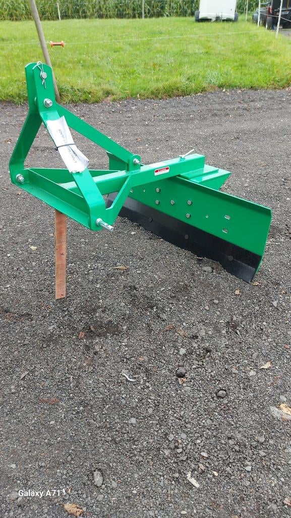 NIEUWE grondschaaf minitractor 125cm, Enlèvement