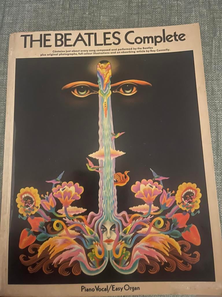 The Beatles Complete: Piano Vocal, Enlèvement, Utilisé, Autres sujets/thèmes