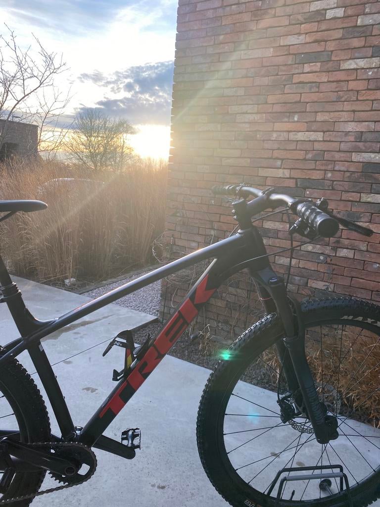 Trek x-caliber 9, Fietsen en Brommers, Gebruikt, Vering, 10 tot 15 versnellingen, Overige maten