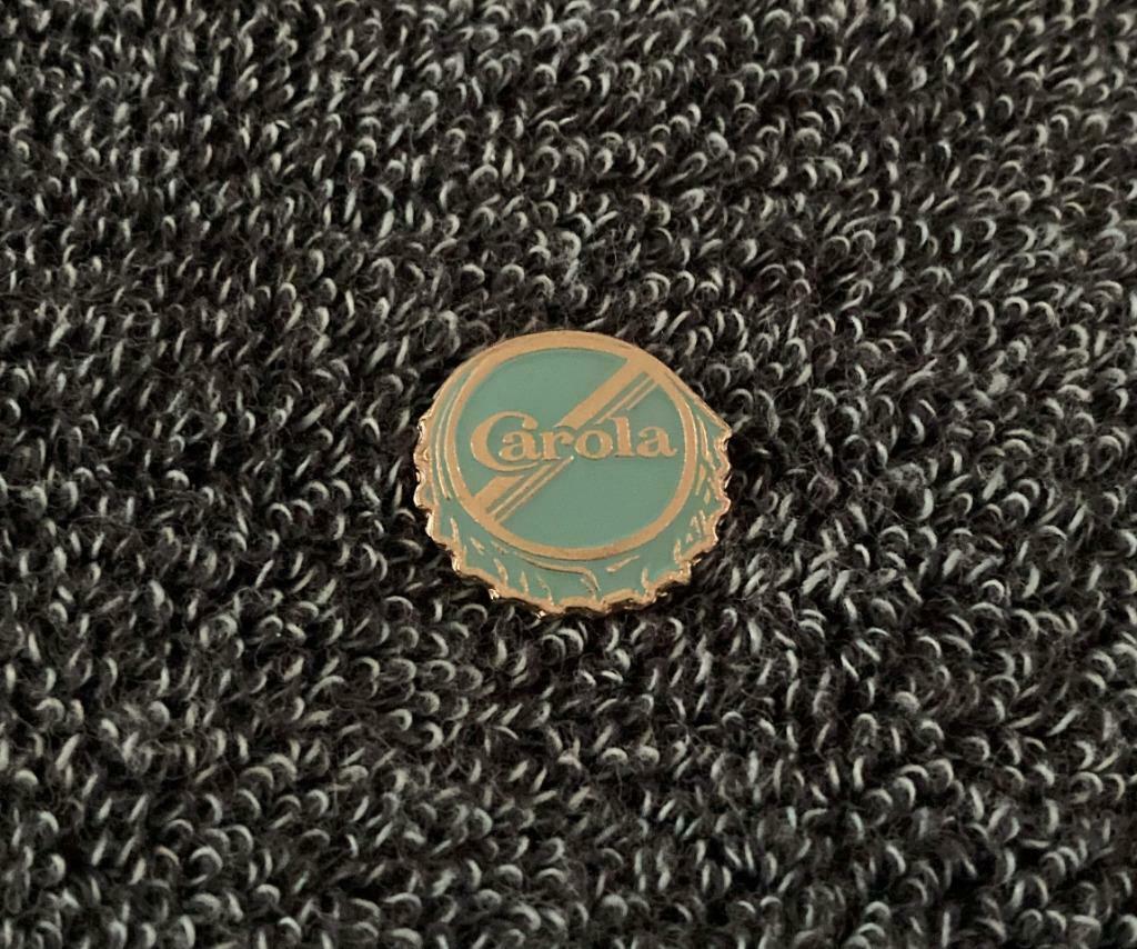 PIN - CAROLA - BIER - BIÈRE - BEER, Envoi, Comme neuf, Marque, Insigne ou Pin's