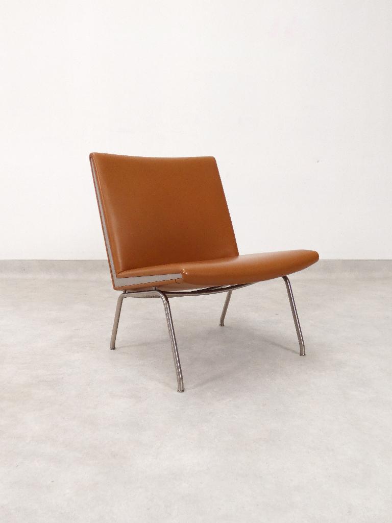 Airport lounge chair CH401 by Hans J. Wegner, Huis en Inrichting, Eenpersoons, Minder dan 75 cm, Ophalen of Verzenden, Zo goed als nieuw