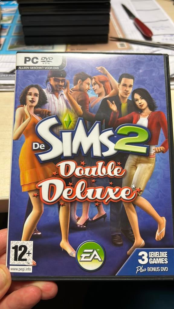 The sims 2 double deluxe, Games en Spelcomputers, Ophalen of Verzenden, Zo goed als nieuw