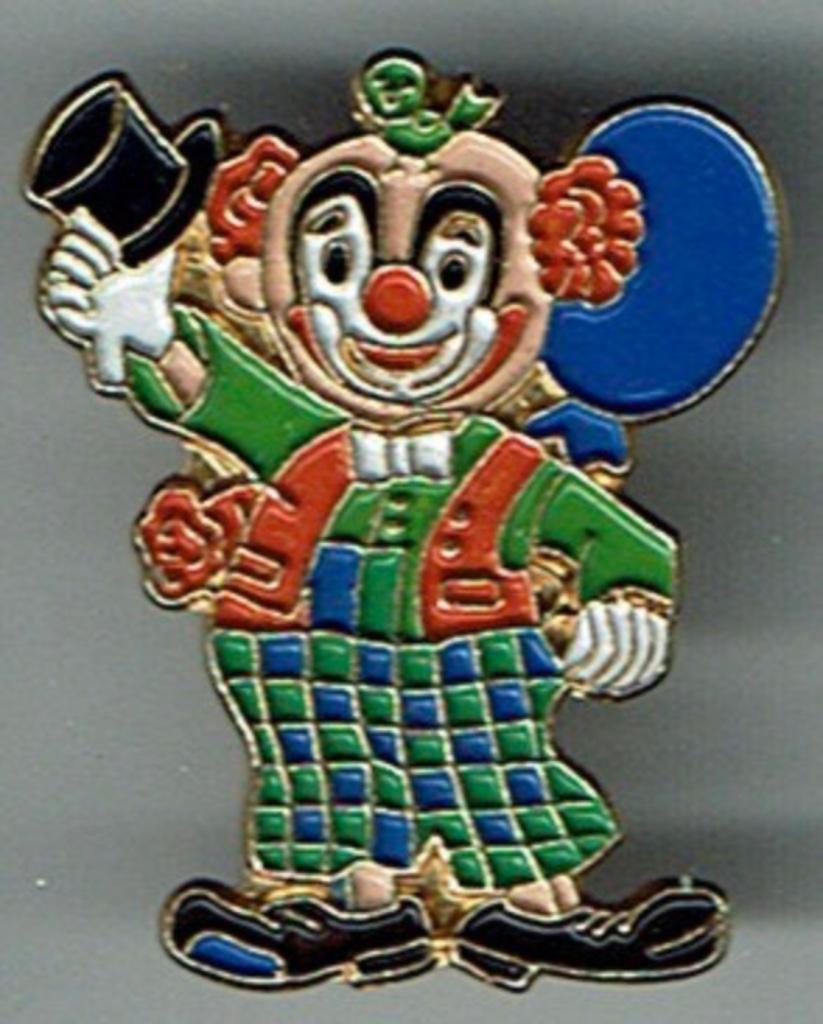 Épinglette de clown de carnaval avec chapeau, Envoi, Comme neuf, Autres sujets/thèmes, Insigne ou Pin's