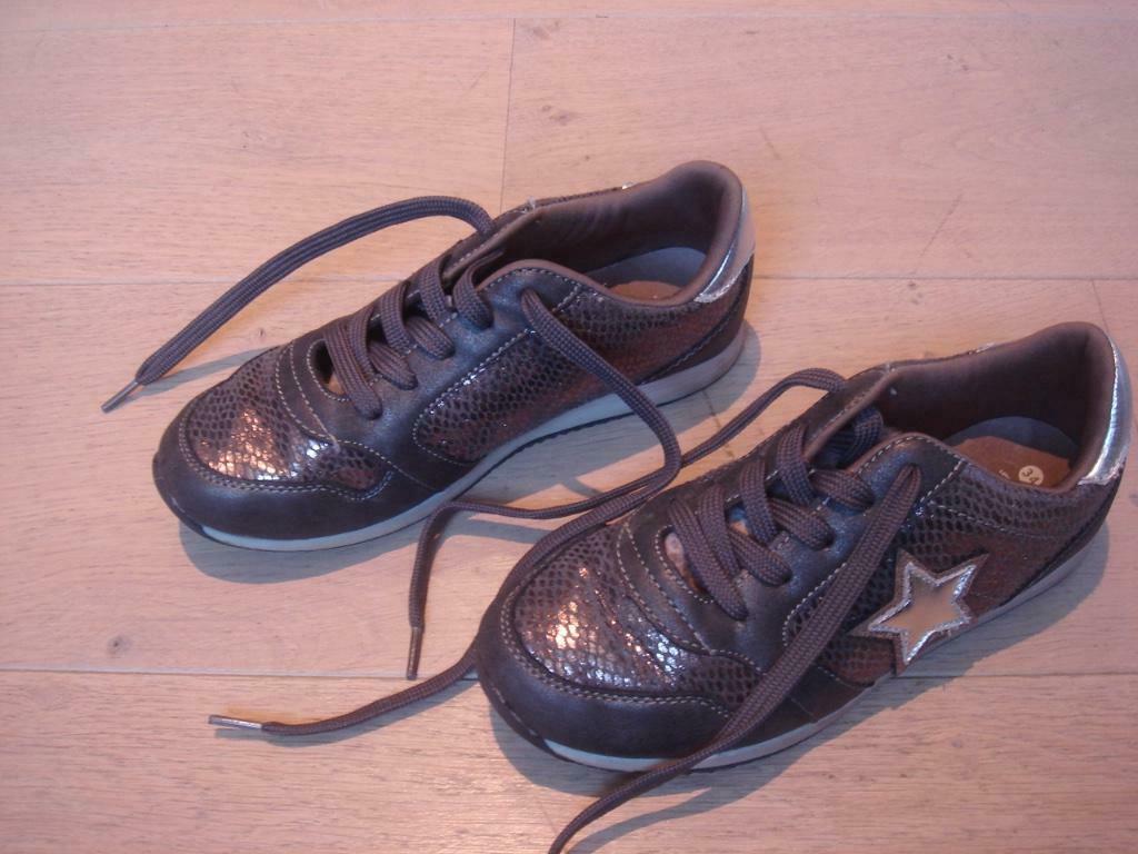 Nieuwe bruine sneakers Sprox maat 34, Meisje, Schoenen, Nieuw, Ophalen of Verzenden