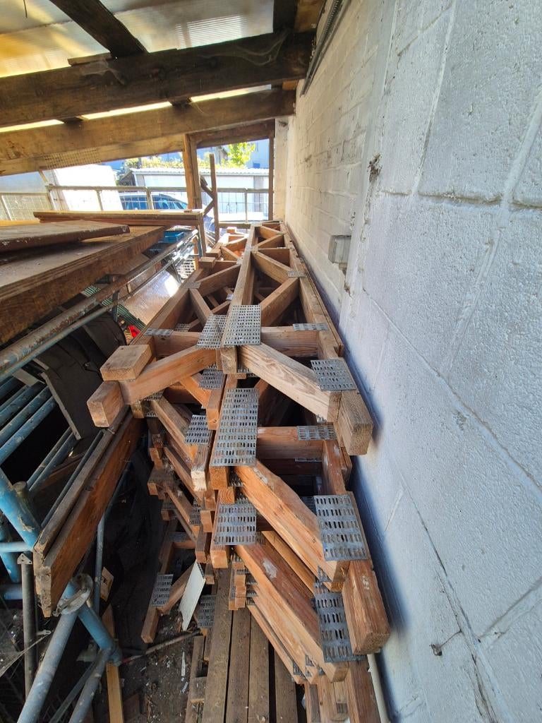 26 fermes de toit 3.5 metre, Enlèvement, Comme neuf, Autres essences de bois, Imprégné
