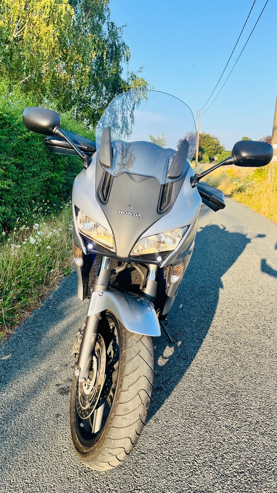 Honda CB 1000F, Motos, Motos | Honda, Particulier, Tourisme, plus de 35 kW, 4 cylindres, Permis Moto A, Poignées chauffantes, Manuelle
