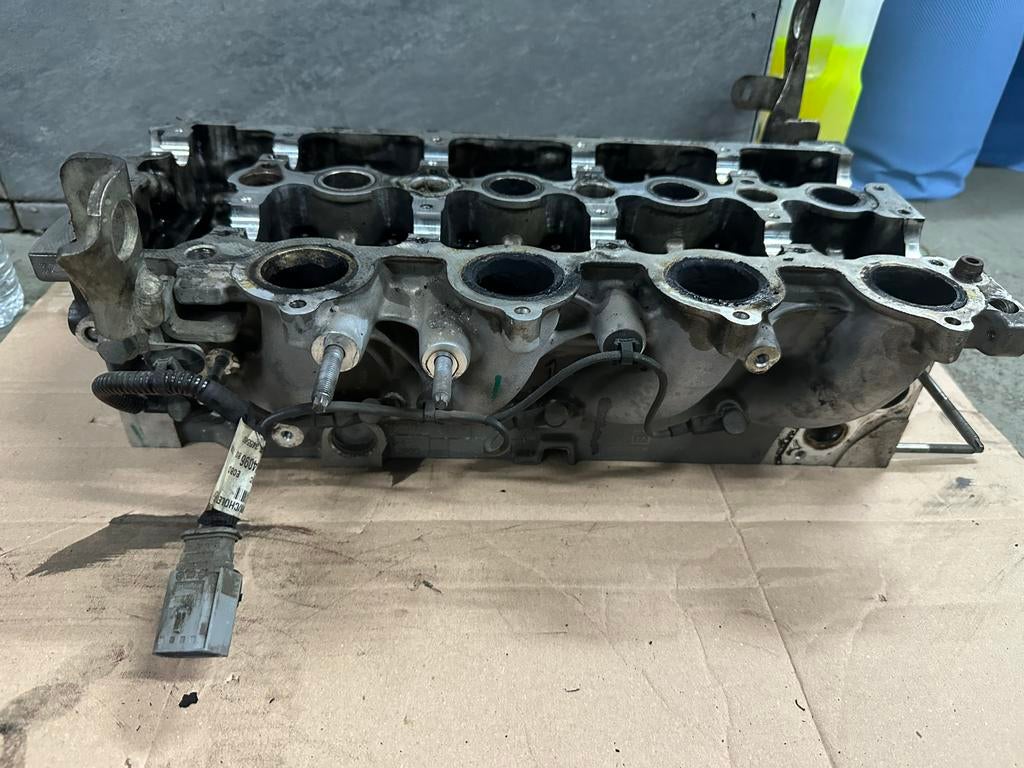 Culasse peugeot & citroen  2.0 diesel, Particulier, Diesel, Te koop
