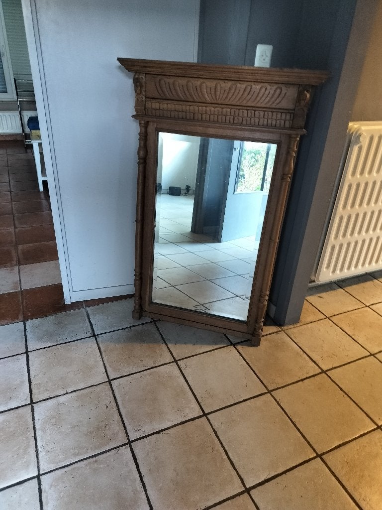 Miroir ancien, Enlèvement