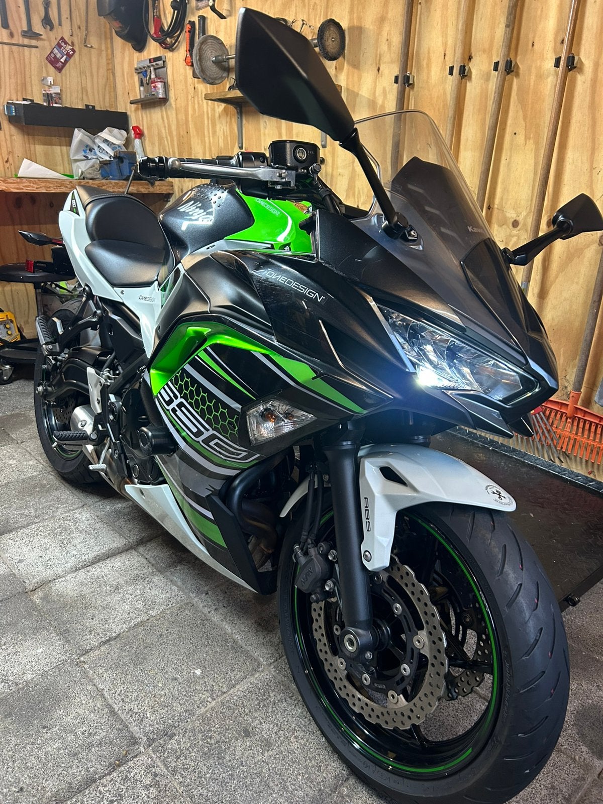 Kawasaki 650 Ninja - 2023, Occasion, Plus de 35 kW, 2 cylindres, Permis Moto A2 minimum