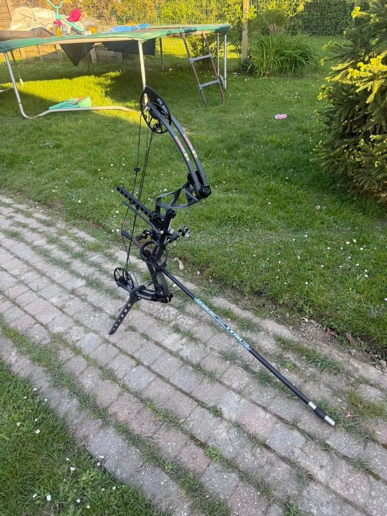 Compound boog Kinetic Mirage met zak en onderdelen erbij., Ophalen, Zo goed als nieuw, Compoundboog