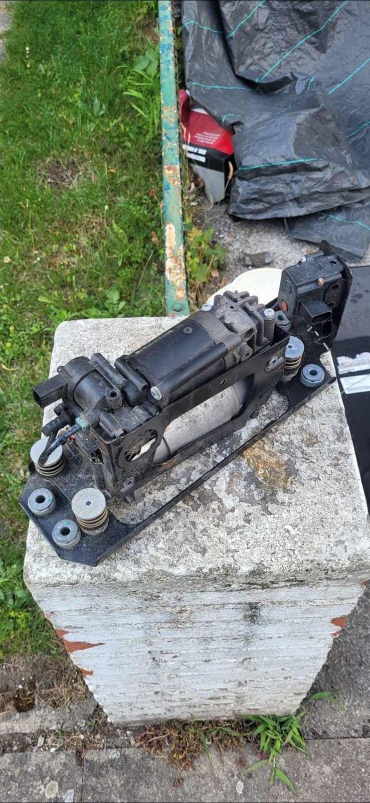 Originele compressor bmw f11 luchtvering model 2010, Ophalen