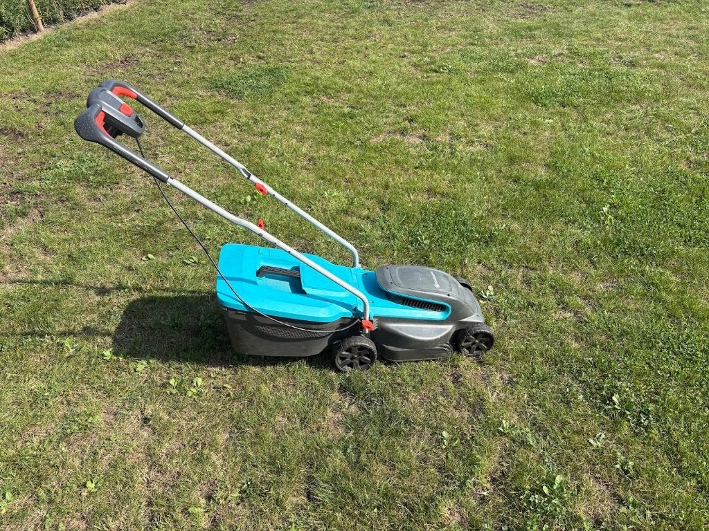 Elektrische grasmaaier Gardena 32 cm 1200W, Tuin en Terras, Ophalen, Cirkelmaaier, Elektrische grasmaaier, Zo goed als nieuw