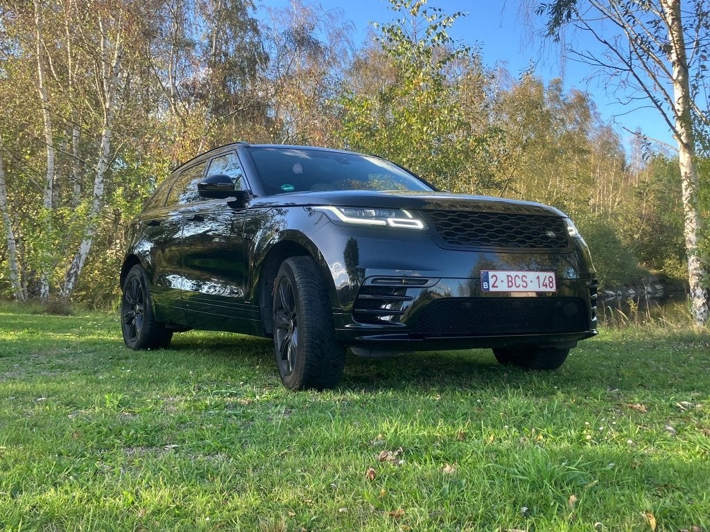 Range rover velar R-dynamic black edition met wit interieur, Automaat, Euro 6, 4 cilinders, Zwart